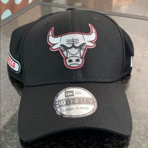 NWT - Chicago Bulls New Era Hat